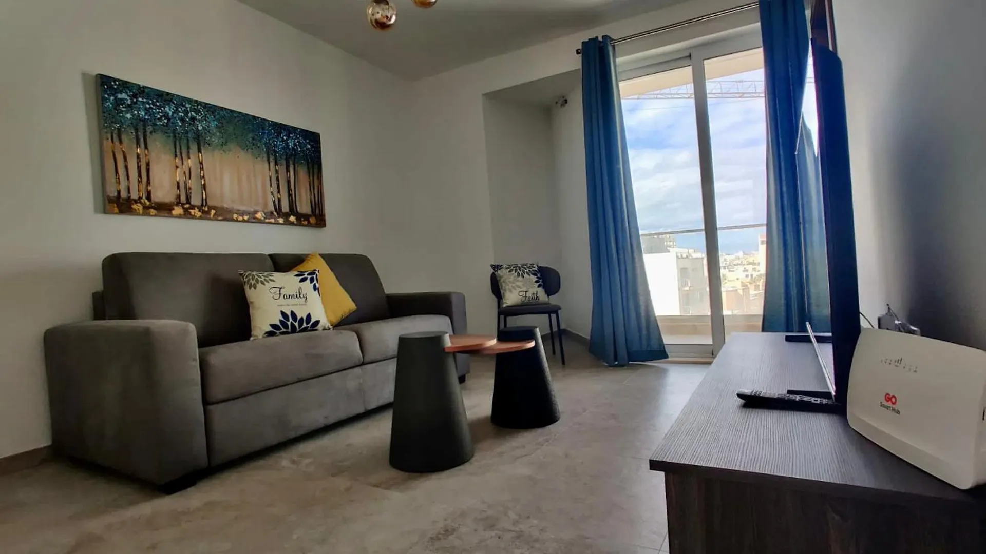 Sea Breeze Duplex Deluxe Penthouse Apartment Marsaskala 0*,  Malta
